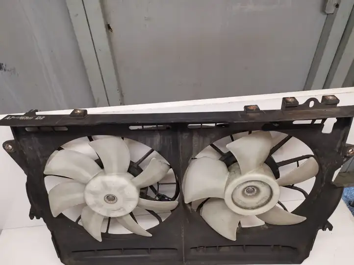 Toyota Corolla Verso AR10 (2004 - 2009) DT4227502520 Комплект вентиляторов системы охлаждения — фото 2