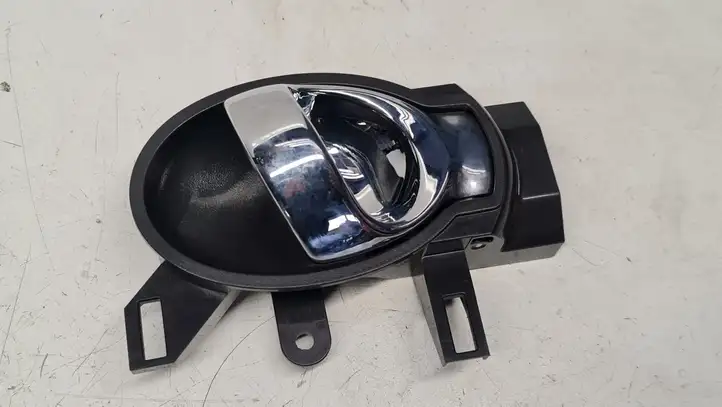 Nissan Micra (2013 - 2016) 08J14 Внутренняя ручка двери — фото 1