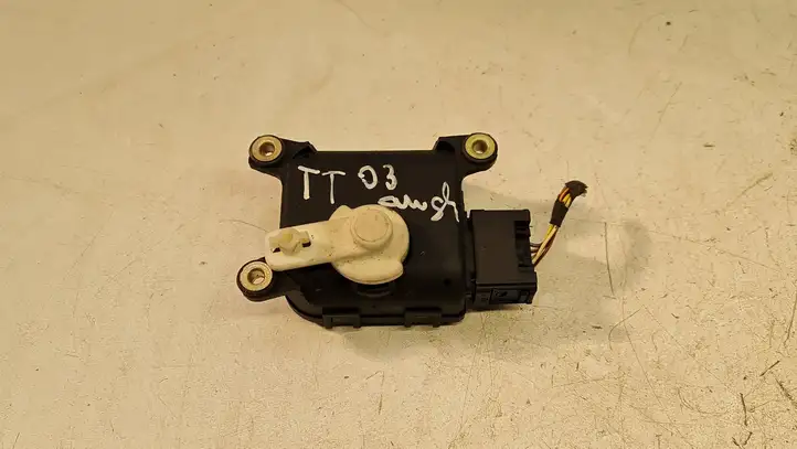 Audi TT Mk1 (1998 - 2003) 1J2907511D Двигатель задвижки потока воздуха — фото 2