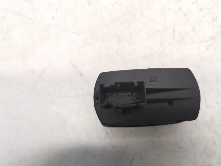 Opel Corsa D (2006 - 2010) 13258521AA Кнопка стеклоподъемников — фото 2