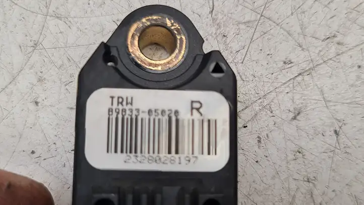 Toyota Avensis T250 (2006 - 2009) 8983305020 Датчик удара SRS — фото 3