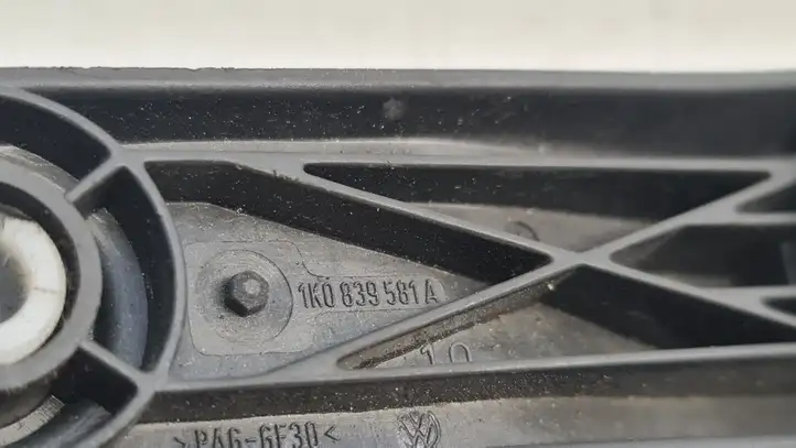 Volkswagen Golf V (2003 - 2009) 1K0839581A Ручка стеклоподъемника — фото 3