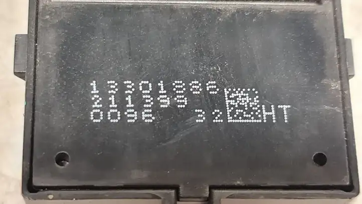 Opel Astra J (2012 - 2015) 13301886 Кнопка стеклоподъемников — фото 2