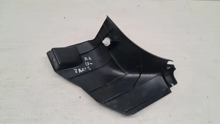 Toyota Yaris (2012 - 2014) 621120D120 Внутренняя отделка переднего порога — фото 2