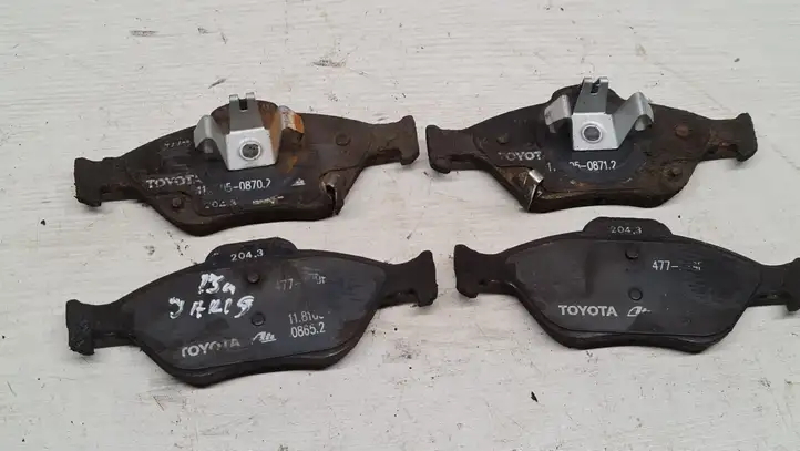 Toyota Yaris (2012 - 2014) 2043 Передние тормозные колодки — фото 1