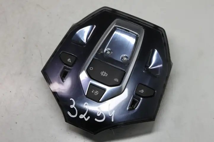 Citroen DS5 (2011 - 2018) 96702429XT Передняя подсветка — фото 8