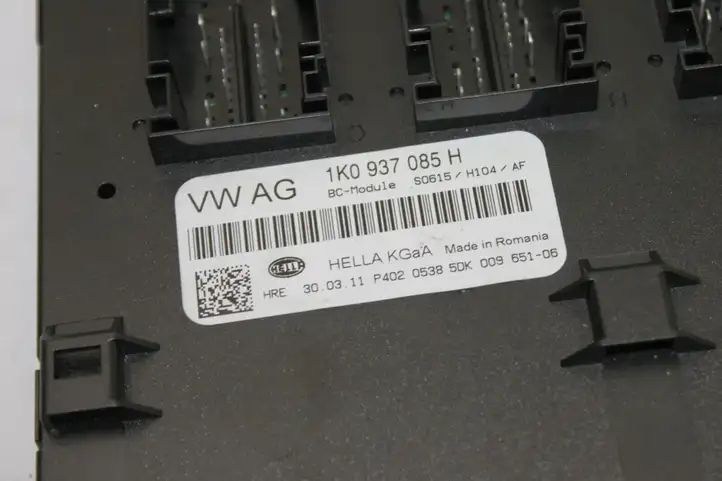 Skoda Octavia Mk2 (1Z) (2004 - 2013) 1K0937085H Модуль комфорта — фото 2