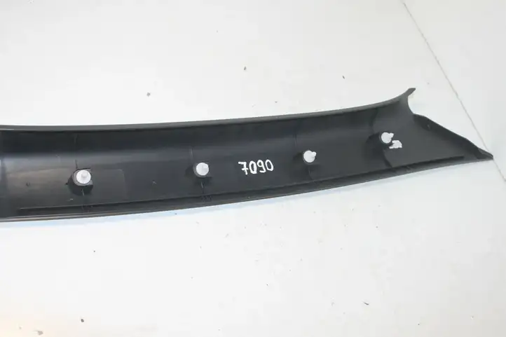 Skoda Octavia Mk2 (1Z) (2004 - 2013) 1Z0867457L Обшивка стойки A — фото 5