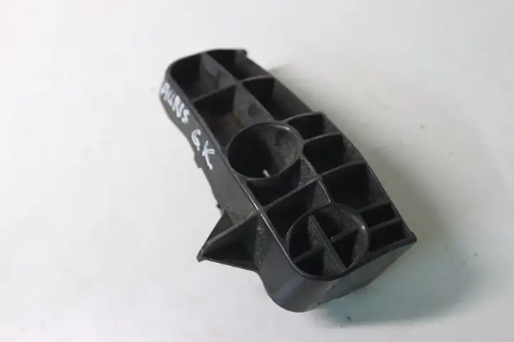 Toyota Auris 150 (2006 - 2012) 5256312030 Кронштейн заднего бампера — фото 3
