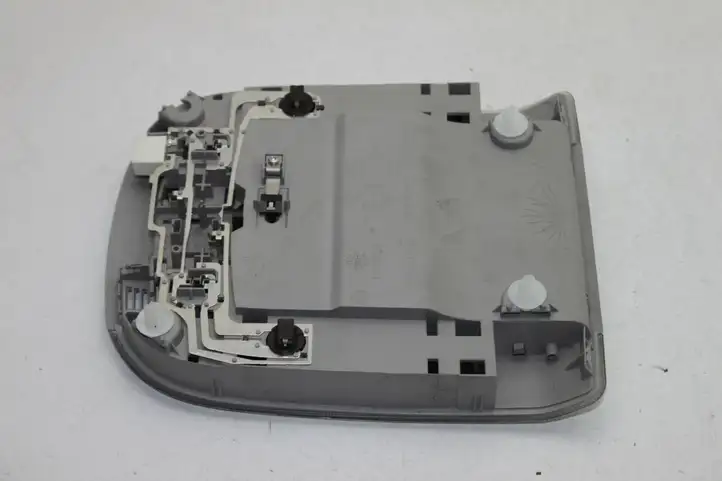 Toyota Auris 150 (2006 - 2012) 8126002100 Передняя подсветка — фото 3