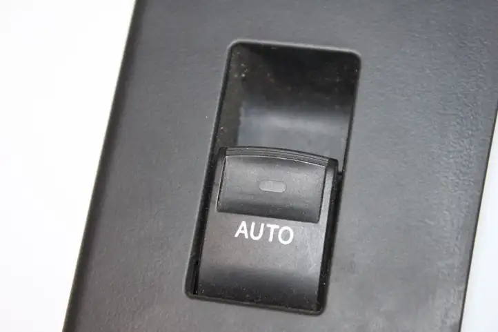 Toyota Auris E180 (2012 - 2018) 7427102630 Блок кнопок стеклоподъемников — фото 4