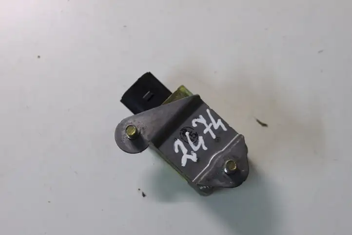 Toyota Corolla Verso E121 (2001 - 2004) 8986013010 Датчик удара SRS — фото 6