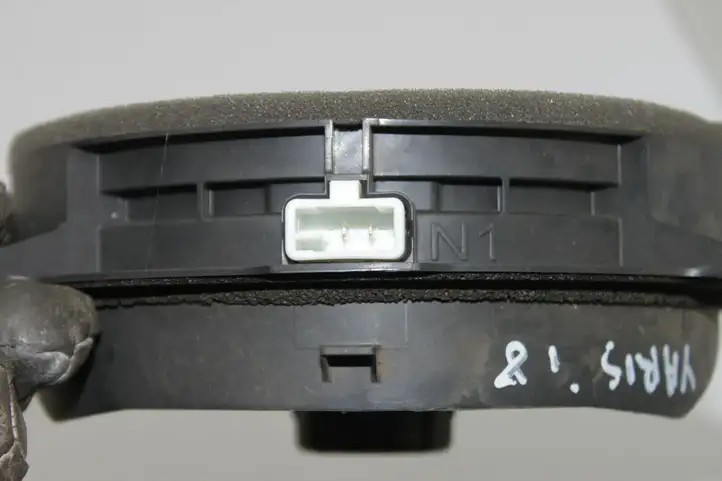 Toyota Yaris (2014 - 2019) 861600D370 Динамики задних дверей — фото 2