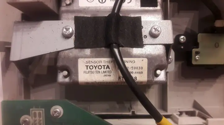 Toyota Avensis T270 (2009 - 2012) 2710004460 Передняя подсветка — фото 4