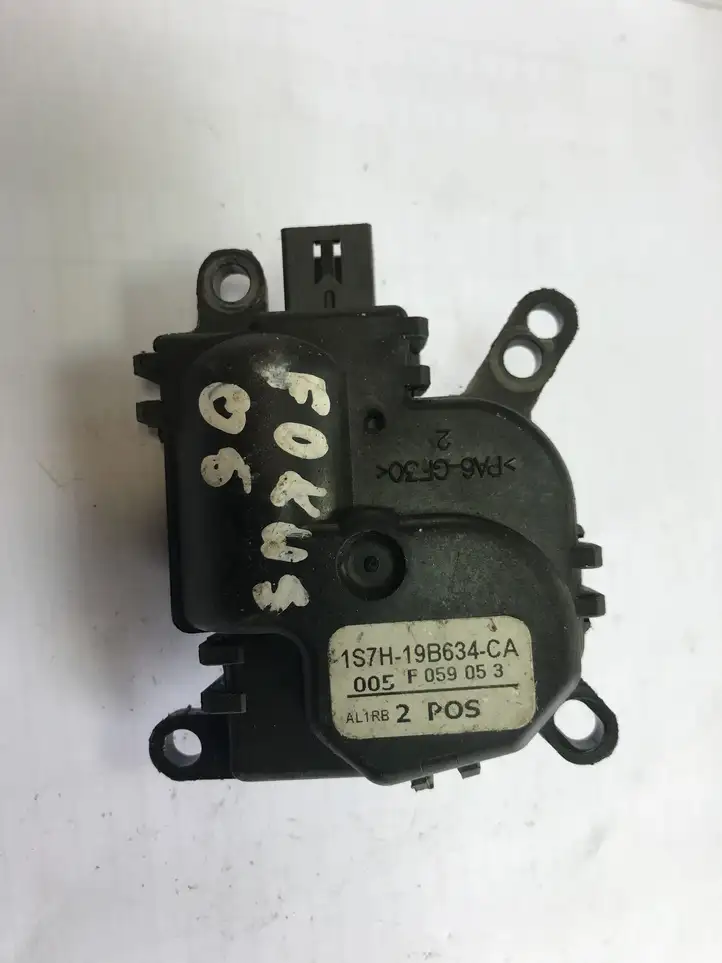 Ford Fiesta (2006 - 2008) 1S7H19B634CA Двигатель задвижки потока воздуха — фото 1