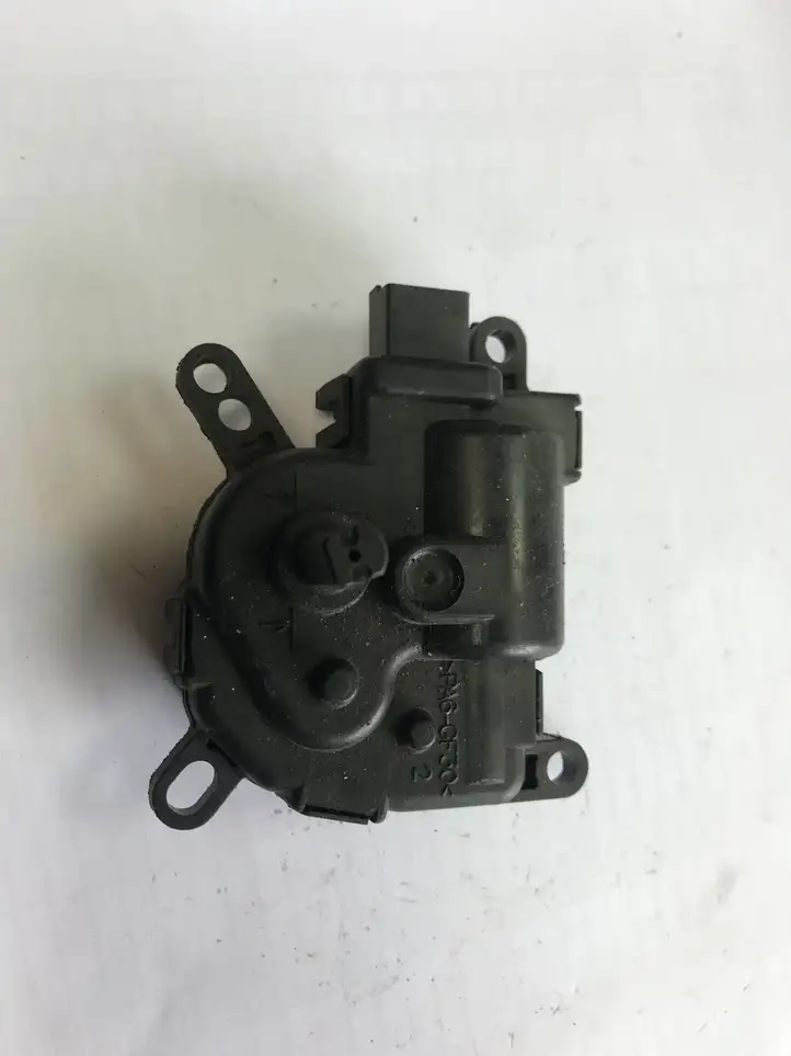 Ford Fiesta (2006 - 2008) 1S7H19B634CA Двигатель задвижки потока воздуха — фото 3