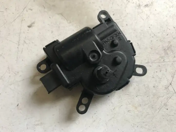 Ford Focus (2005 - 2008) 1S7H19B634CA Двигатель задвижки потока воздуха — фото 2