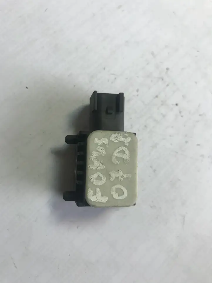 Ford Focus (2005 - 2008) 3M5T14B342AB Датчик удара SRS — фото 3