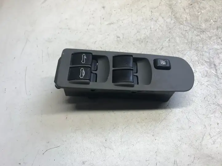 Mitsubishi Colt (2004 - 2008) 98078400A0 Кнопка стеклоподъемников — фото 5