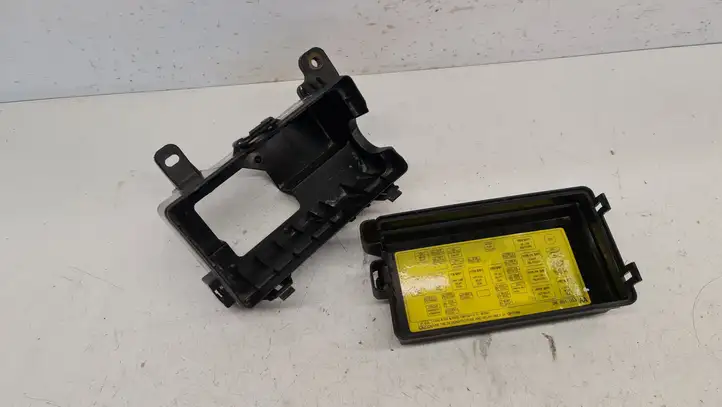 Chevrolet Aveo (2008 - 2011) 96651053 Блок предохранителей (комплект) — фото 1