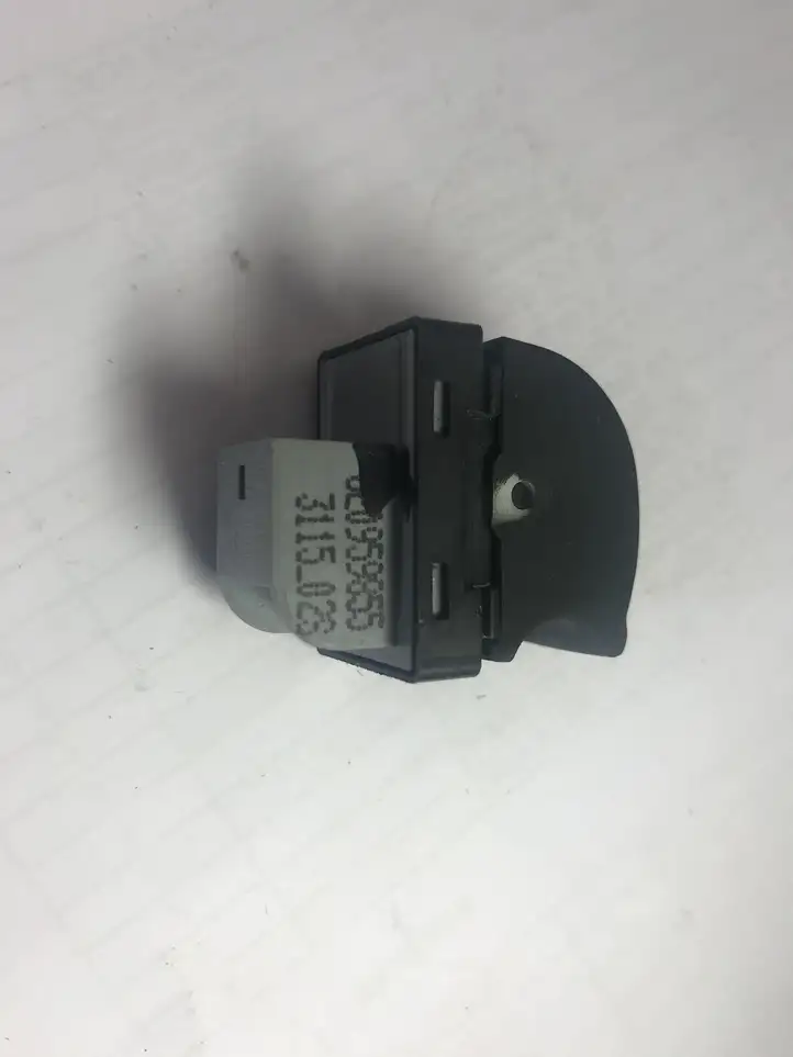 Audi A4 S4 B7 8E 8H (2004 - 2009) 8E0959855 Кнопка стеклоподъемников — фото 3