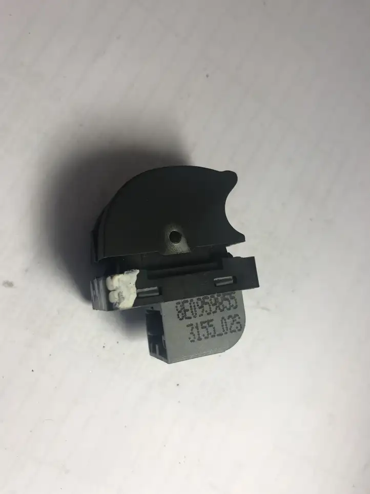 Audi A4 S4 B7 8E 8H (2004 - 2009) 8E0959855 Кнопка стеклоподъемников — фото 3