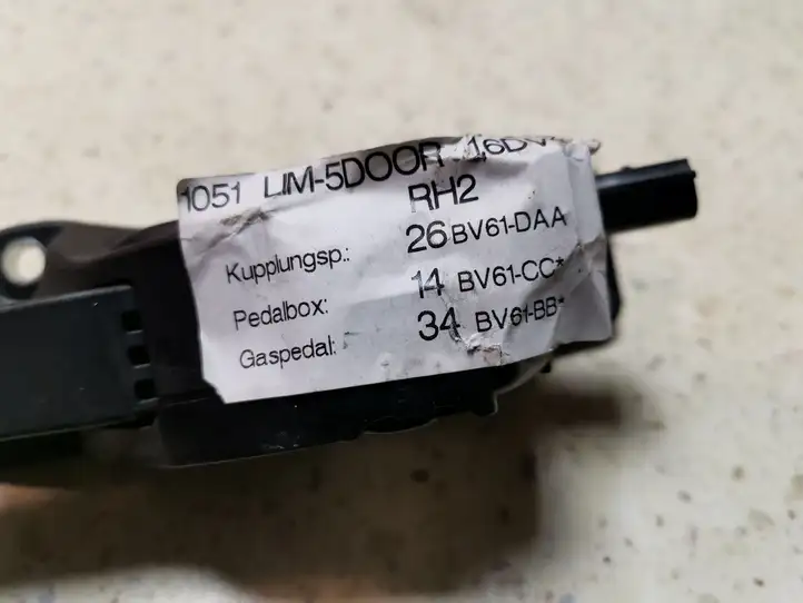 Ford Focus (2011 - 2015) BV619F836BB Педаль акселератора — фото 2