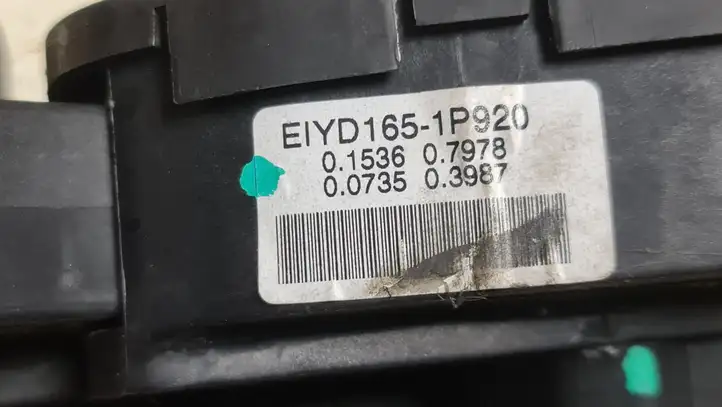 Kia Venga (2010 - 2014) 327271P900 Педаль акселератора — фото 4