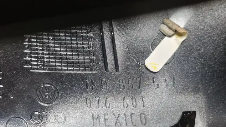 Volkswagen Golf V (2003 - 2009) 1K0857537 Пластиковая отделка зеркала — фото 4