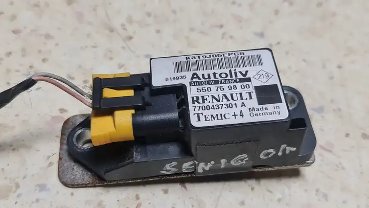 Renault Scenic I (1996 - 2003) 7700437301A Датчик удара SRS — фото 1