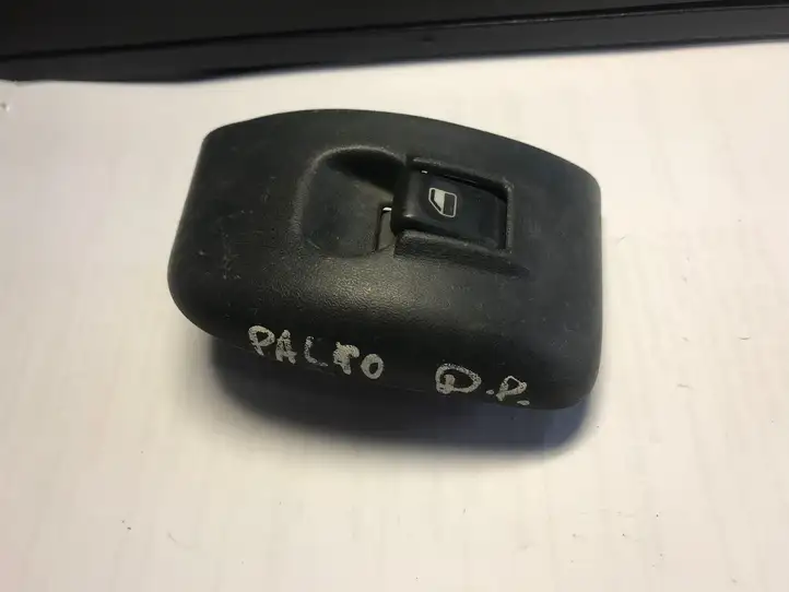 Fiat Palio (1996 - 2004) 715296 Блок кнопок стеклоподъемников — фото 1