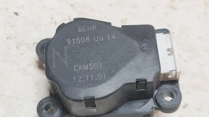 Peugeot 307 CC (2001 - 2005) 91508UA14 Двигатель задвижки потока воздуха — фото 1