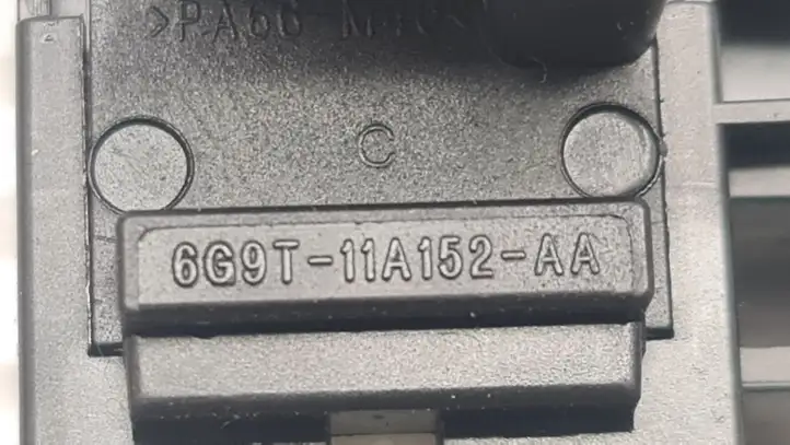 Ford C-MAX II (2015 - ) 6G9T11A152AA Датчик педали сцепления — фото 3