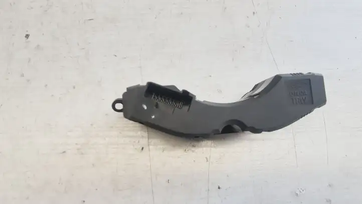 Ford Focus (1998 - 2004) 98AG19A945BG Кнопка обогрева стекла — фото 2