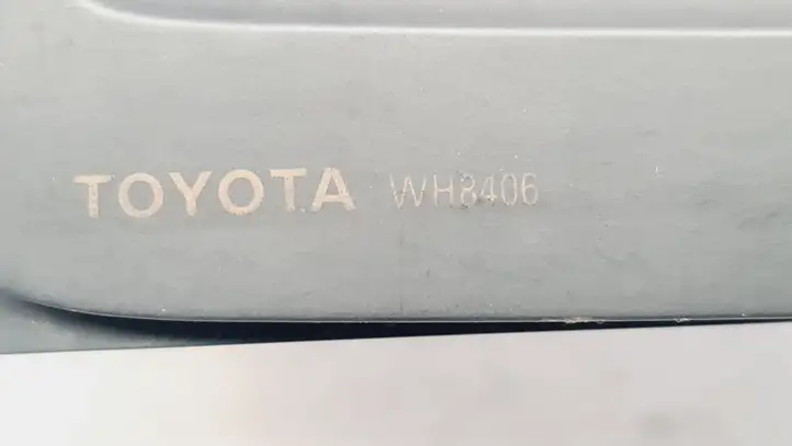 Toyota Avensis T220 (2000 - 2003) WH8406 Магнитола / мультимедийная система — фото 4