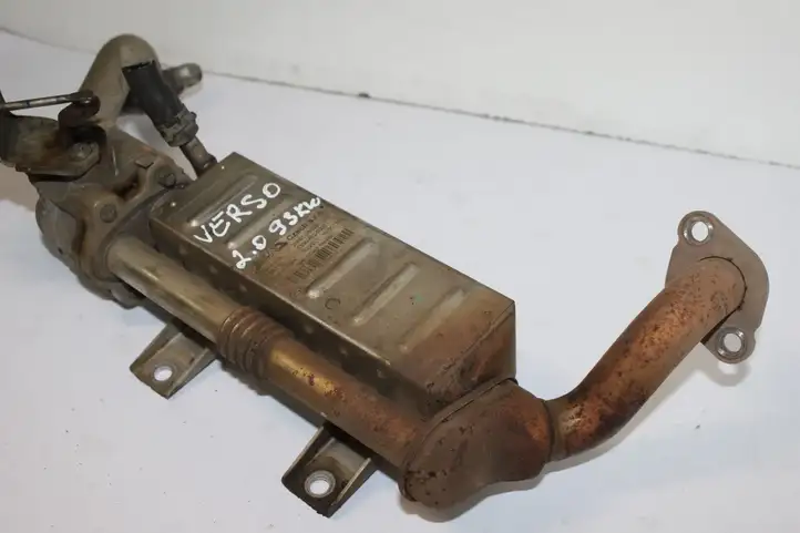 Toyota Corolla Verso E121 (2001 - 2004) 256010R020 Охладитель клапана EGR — фото 2