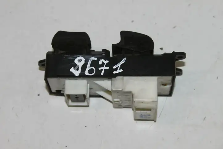 Toyota Yaris Verso (1999 - 2005) 8482052170 Блок кнопок стеклоподъемников — фото 6