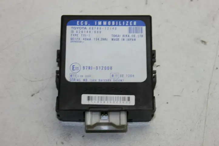 Toyota Corolla Verso E121 (2001 - 2004) 8978012140 Блок иммобилайзера — фото 1