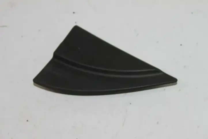 Toyota Yaris Verso (1999 - 2005) 6749252030 Прочая отделка передней двери — фото 1