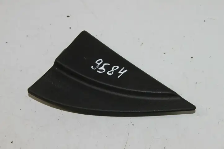Toyota Yaris Verso (1999 - 2005) 6749252030 Прочая отделка передней двери — фото 4