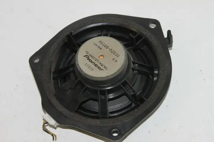 Toyota Yaris Verso (1999 - 2005) 8616052030 Динамики задних дверей — фото 3