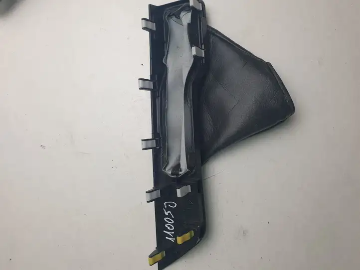 Toyota RAV 4 (XA40) (2012 - 2018) 5880942010 Отделка ручного тормоза — фото 3