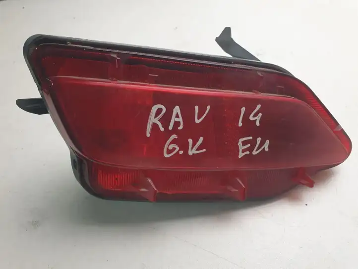 Toyota RAV 4 (XA40) (2012 - 2018) Задняя противотуманная фара — фото 1