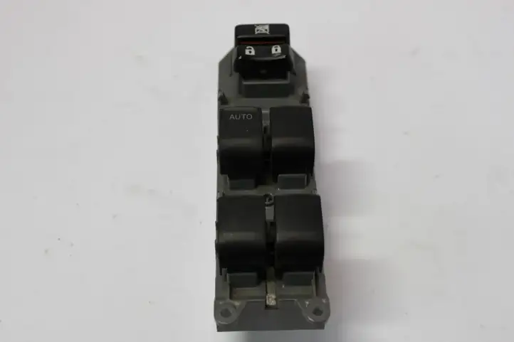 Toyota Corolla E140 E150 (2007 - 2013) 192835 Кнопка стеклоподъемников — фото 2