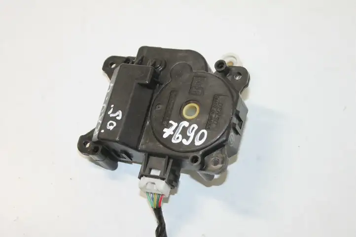 Toyota RAV 4 (XA20) (2000 - 2005) 0638000240 Двигатель задвижки потока воздуха — фото 4