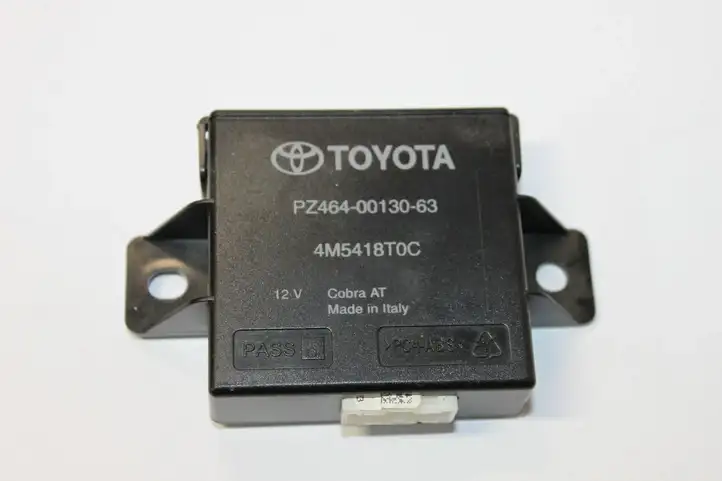 Toyota Corolla E140 E150 (2007 - 2013) PZ4640013063 Блок управления сигнализацией — фото 1