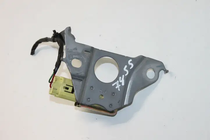Toyota RAV 4 (XA20) (2000 - 2005) 8983442020 Датчик удара SRS — фото 4