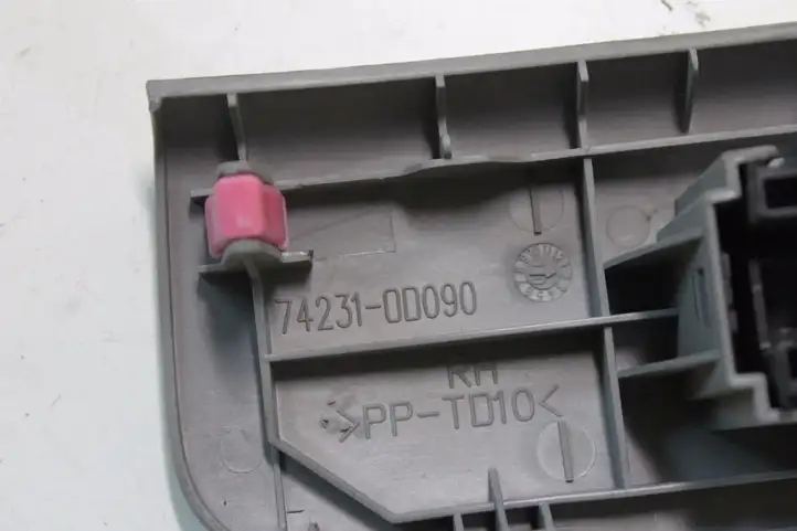 Toyota Yaris (2009 - 2012) 742310d090 Блок кнопок стеклоподъемников — фото 6
