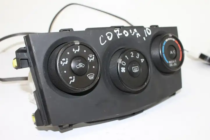 Toyota Corolla E140 E150 (2007 - 2013) 5540602250 Отделка блока климат-контроля — фото 3