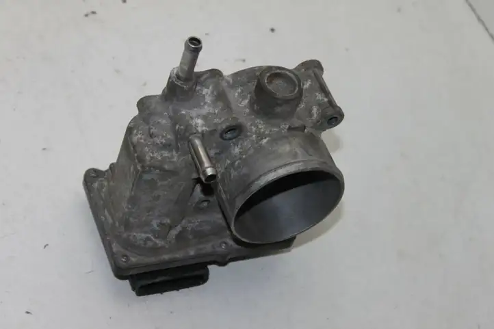 Toyota Corolla E140 E150 (2007 - 2013) 22030-0T040 Дроссельная заслонка — фото 2